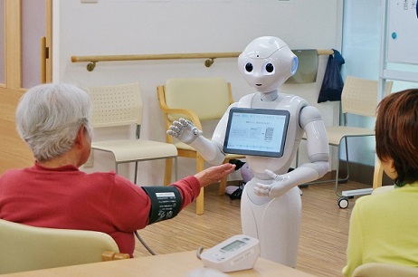 介護の課題をロボットが解決　そんな未来に向けた人材育成の取り組み